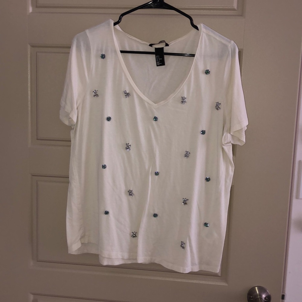 Cute white T